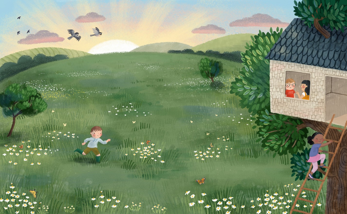 Die Wunder um uns herum - Jeden Tag warten Abenteuer: Zu sehen, sind zwei Kinder, die über eine Wiese zu einem Baumhaus laufen.